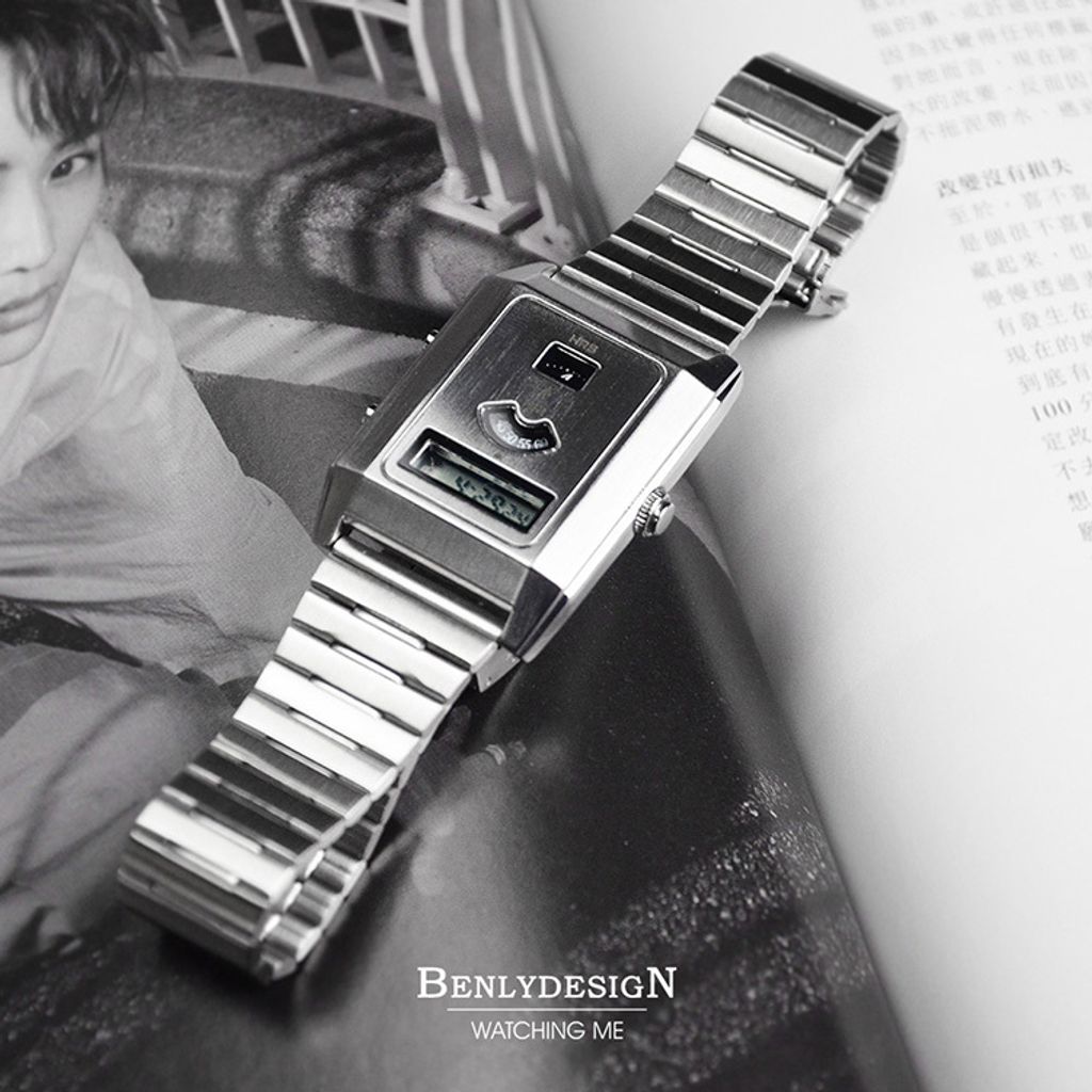 Benlydesign | C-0PO-S | 銀色科技復古款LCD多功能雙時區 不鏽鋼電子錶側面