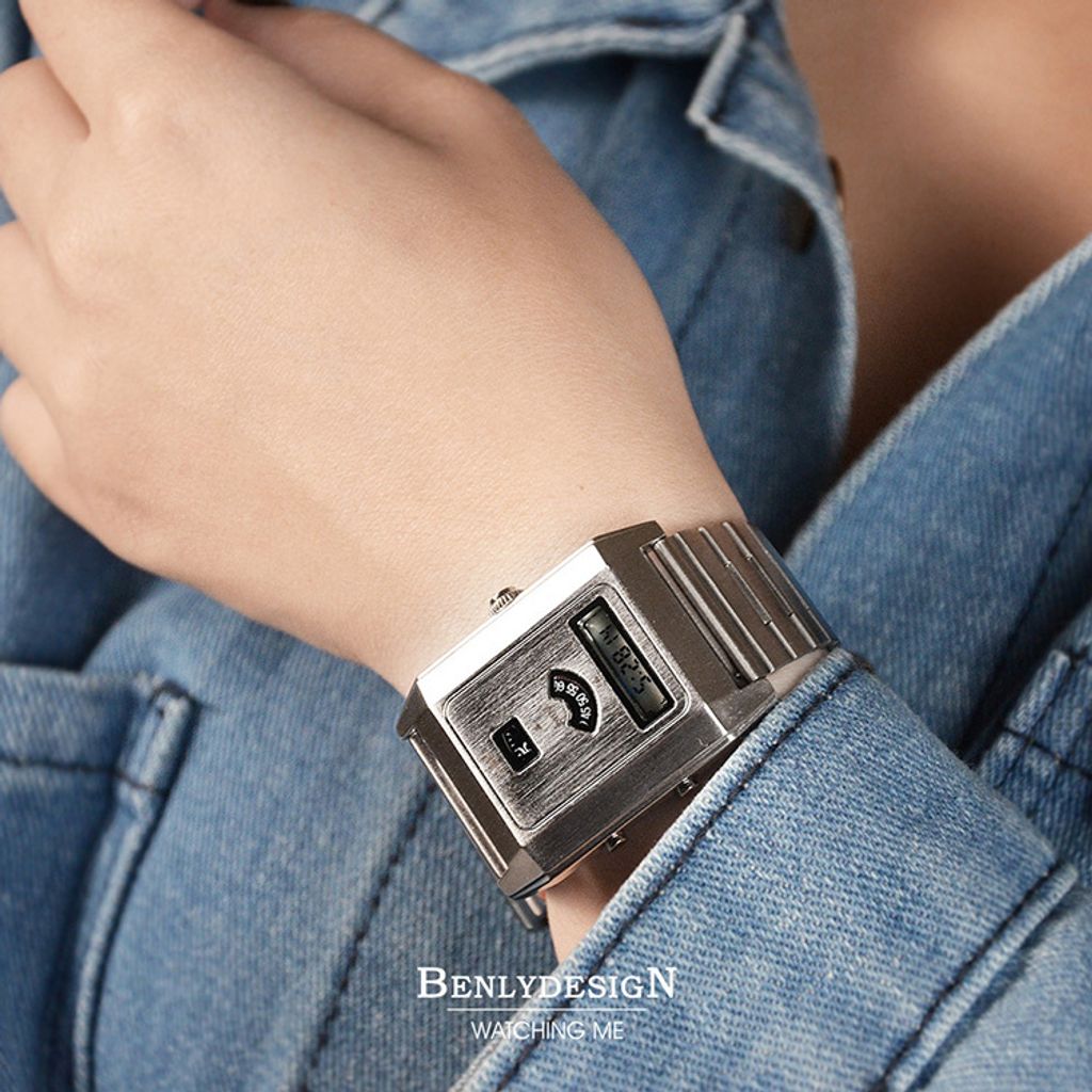 Benlydesign | C-0PO-S | 銀色科技復古款LCD多功能雙時區 不鏽鋼電子錶配戴細節參考