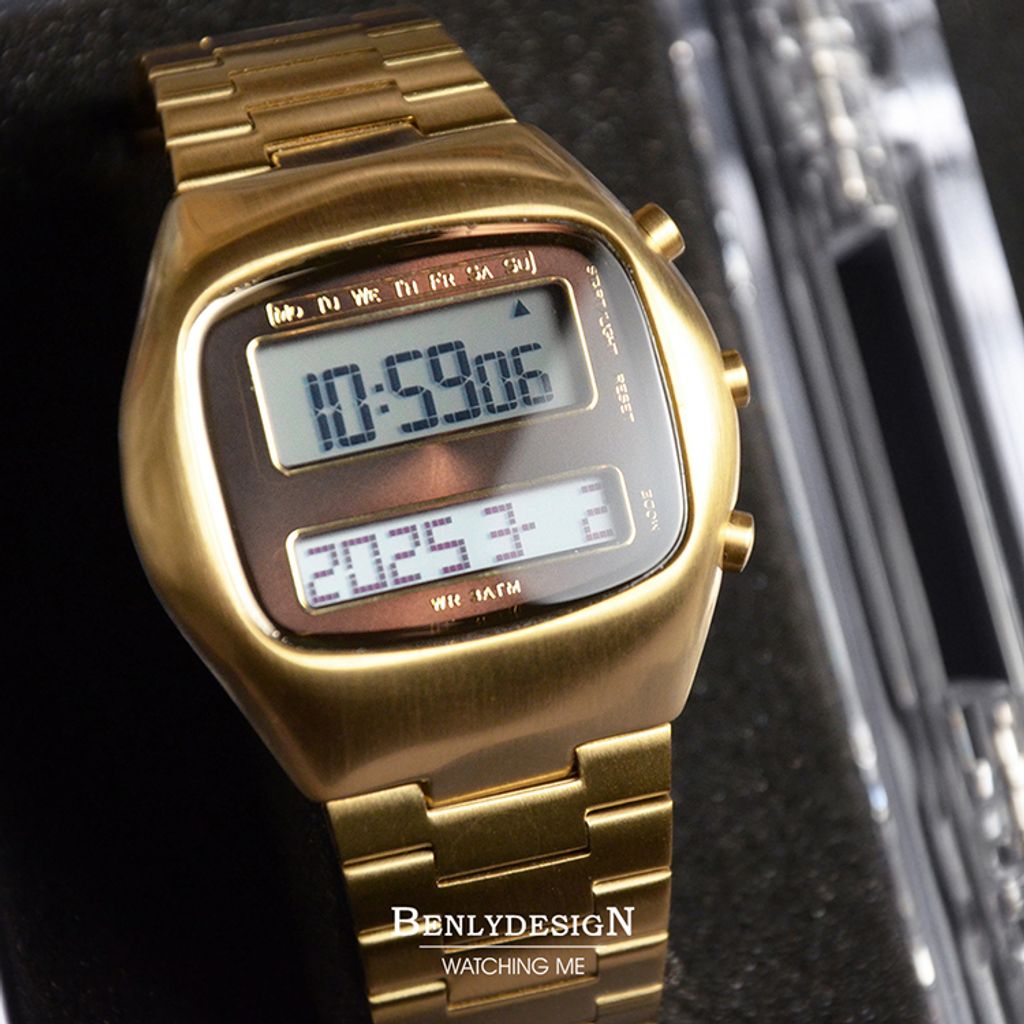 Benlydesign｜TV-G｜金色復古電視造型 LCD不鏽鋼電子錶正面細節