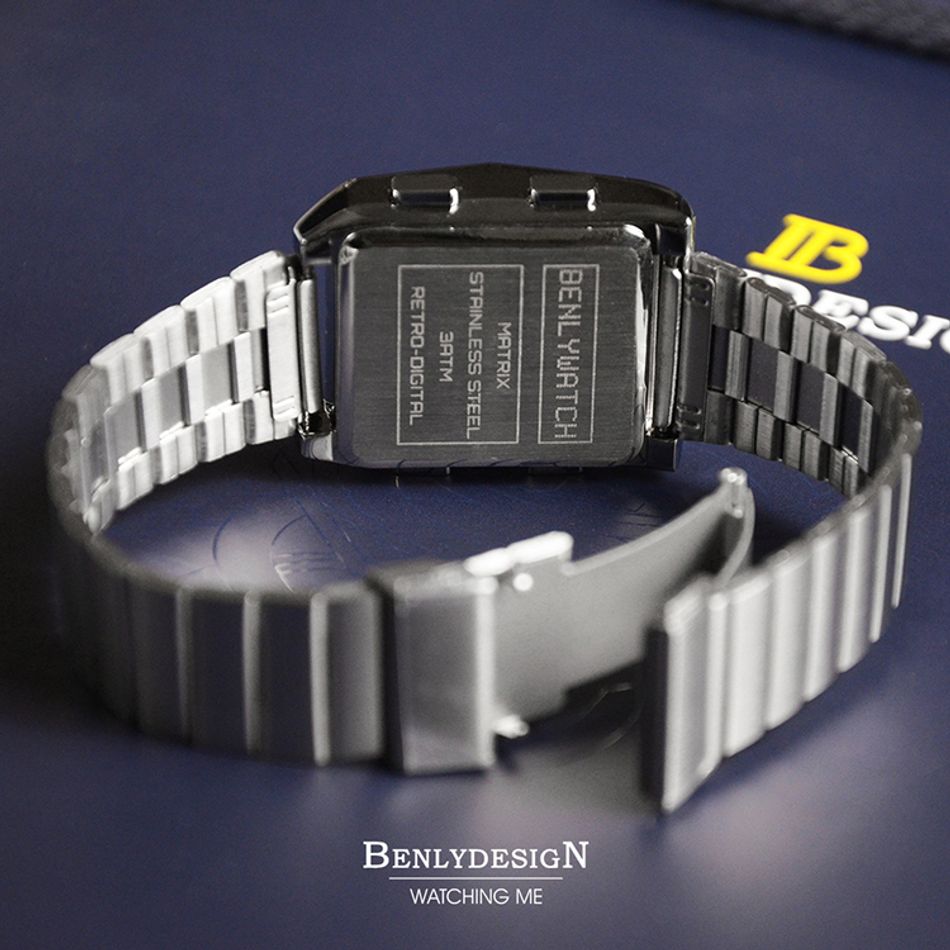 Benlydesign｜Matrix型｜銀色兩視窗 LCD不鏽鋼錶帶 電子錶背面