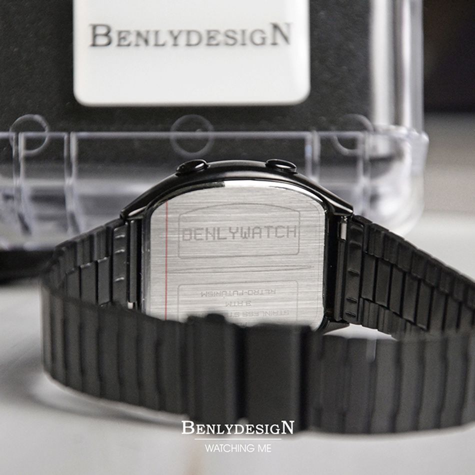 Benlydesign｜Flip型 KR-B｜黑色兩視窗翻轉 LCD不鏽鋼電子錶背面