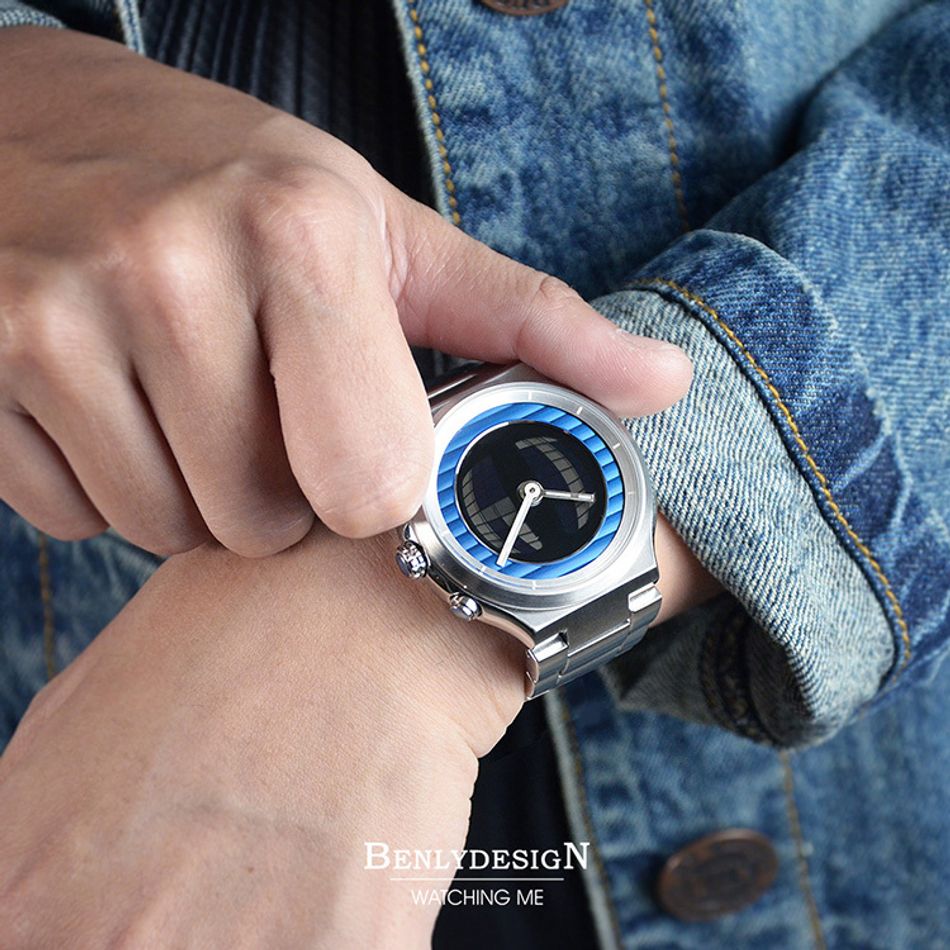 Benlydesign｜GX550型 GX550-Silver｜銀色藍圈款 指針+電子螢幕顯示不鏽鋼石英錶手部配帶細節