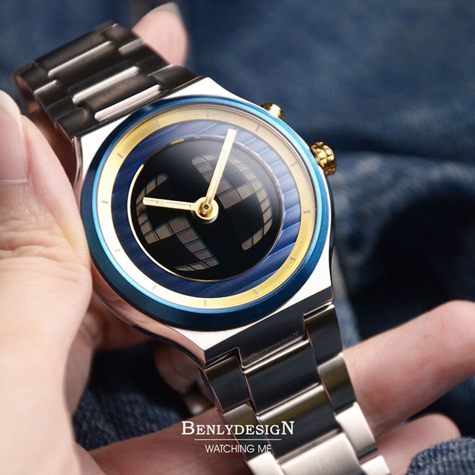Benlydesign｜GX550型 GX550-Silver-Gold｜銀色藍+金圈款 指針+電子螢幕顯示 多種跳動模式 不鏽鋼石英錶俯視細節