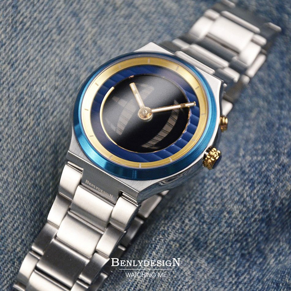 Benlydesign｜GX550型 GX550-Silver-Gold｜銀色藍+金圈款 指針+電子螢幕顯示 多種跳動模式 不鏽鋼石英錶側面細節