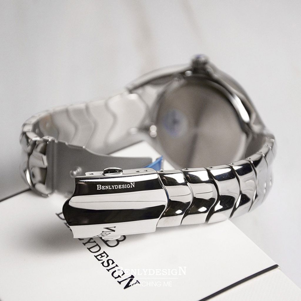 Benlydesign｜GL9000型 GL9000-W｜銀面銀框款 指針式數字 不鏽鋼錶帶石瑛錶背面