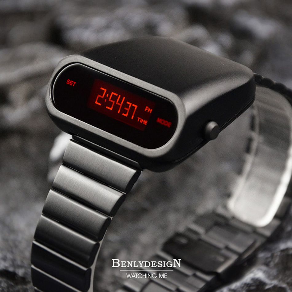 Benlydesign｜Stargazer觀星者系列 S1000B-R｜黑色紅字款 多功能電子錶側面