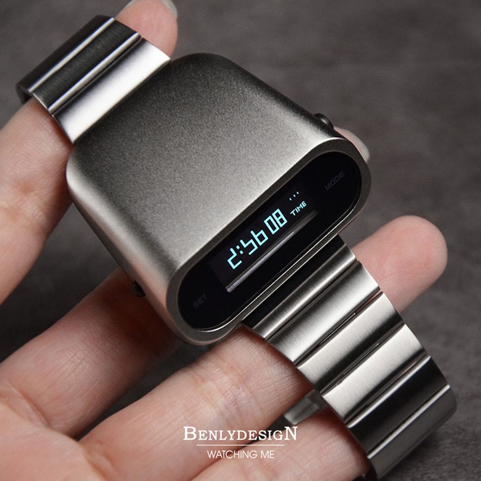 Benlydesign｜Stargazer觀星者系列 S1000S-W-D｜銀色白字款 多功能電子錶側面細節