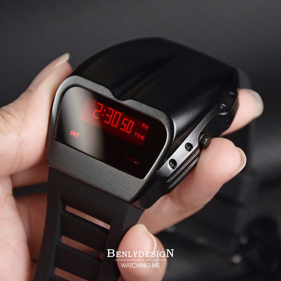 Benlydesign ｜ Gladiator角鬥士系列 X7000B-R ｜黑色紅字款 矽膠錶帶 多功能電子錶錶面細節