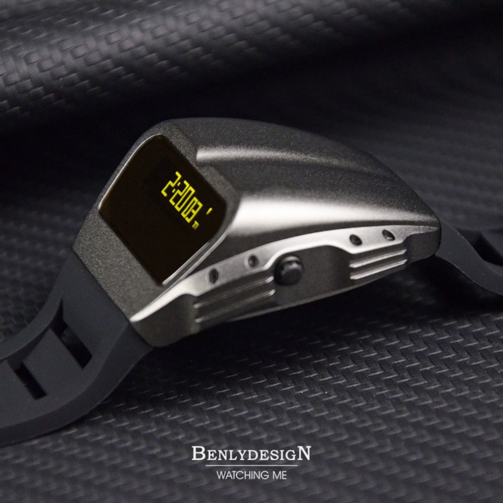 Benlydesign ｜ Gladiator角鬥士系列 X7000GA-Y ｜鐵灰色黃字款 矽膠錶帶 多功能電子錶側面細節