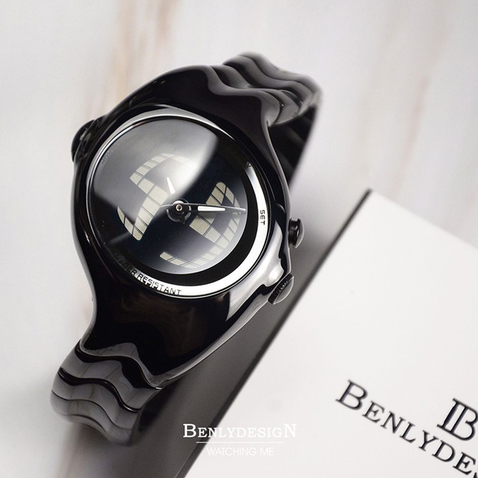 Benlydesign｜GL570型 GL570-Black｜黑色款 指針+電子螢幕顯示 多種跳動模式 不鏽鋼錶帶俯視