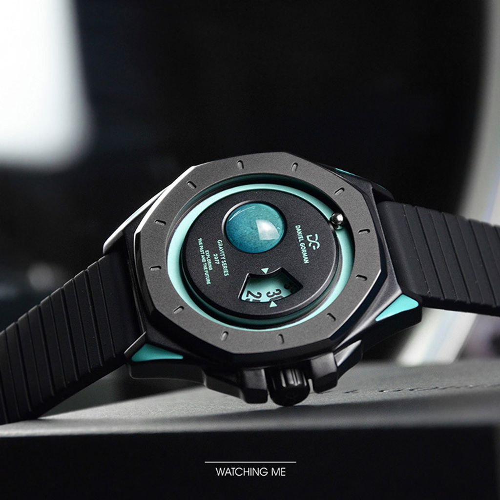 DANIEL GORMAN ｜萬有引力系列 DG0132KU ｜天王星款 水藍色+黑色框 黑色矽膠錶帶橫躺展示