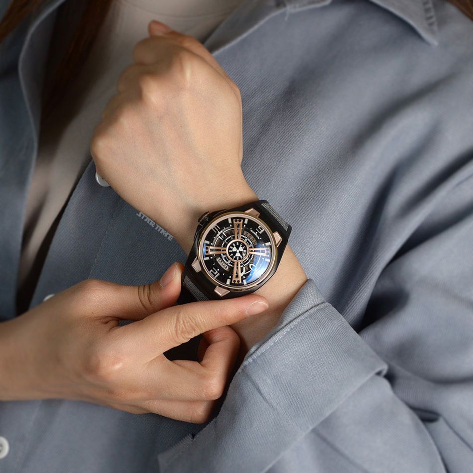 BONEST GATTI 布加迪 | 宇宙系列 BG5803-A1 | 黑玫瑰金款 鏤空面盤 橡膠錶帶 自動上鍊機械腕錶實戴展示