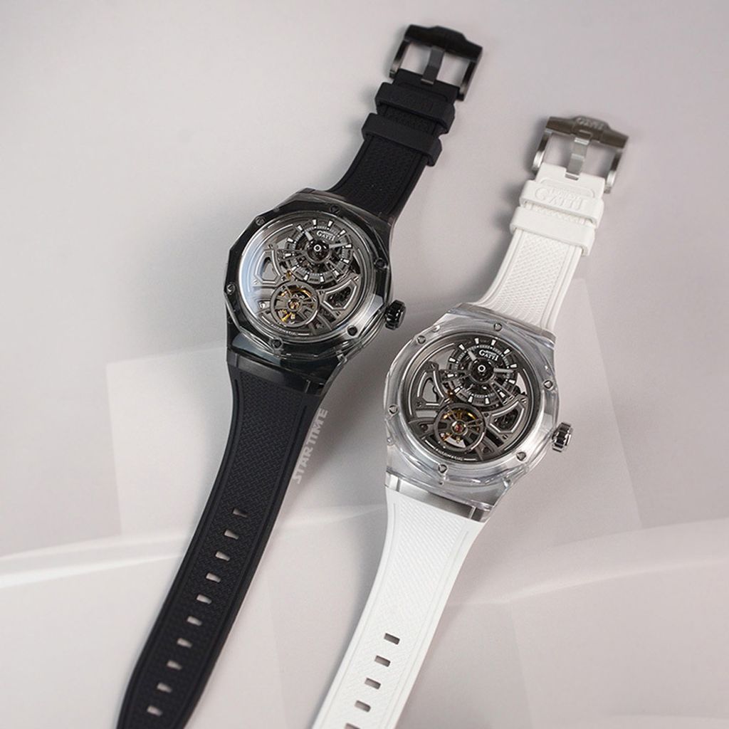 BONEST GATTI 布加迪 | 馳風競速系列 BG5807-A1 | 黑色 黑框 鏤空酒桶造型 氟橡膠錶帶 自動上鍊機械腕錶 45mm平攤展示