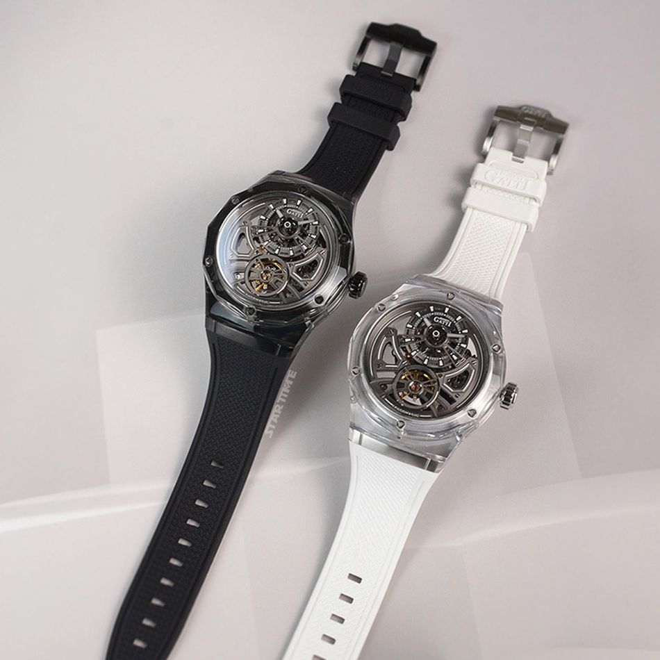 BONEST GATTI 布加迪 | 馳風競速系列 BG5807-A1 | 黑色 黑框 鏤空酒桶造型 氟橡膠錶帶 自動上鍊機械腕錶 45mm平攤展示