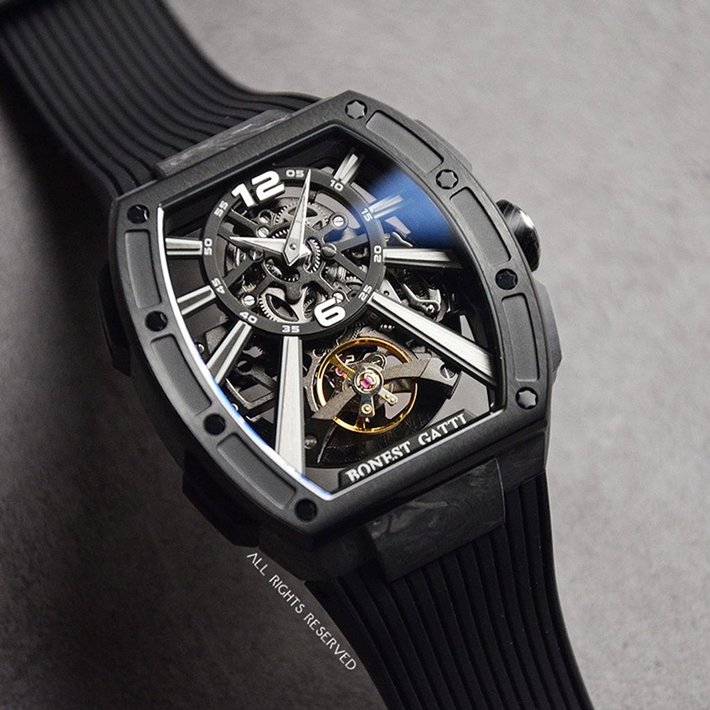 BONEST GATTI 布加迪 | 馳風競速系列 BG9950-A1 | 黑色 黑框 鏤空酒桶造型 氟橡膠錶帶 自動上鍊機械腕錶 42mm左側細節