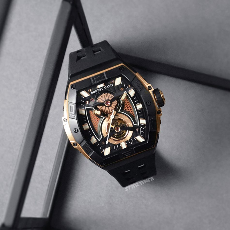 BONEST GATTI 布加迪 | 無畏時速系列 BG5701-A2 | 黑色 銀框 鏤空酒桶造型 氟橡膠錶帶 自動上鍊機械腕錶 45mm錶面細節
