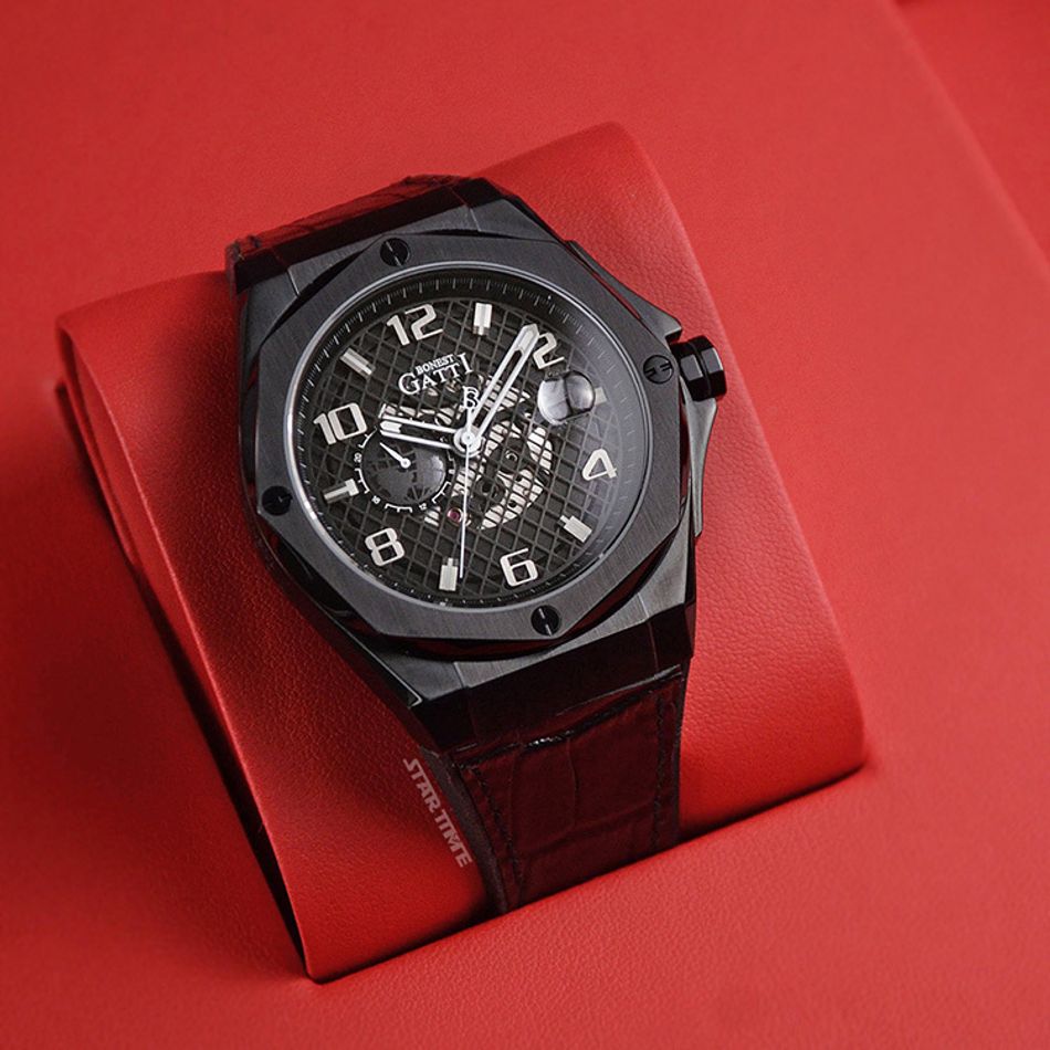BONEST GATTI 布加迪 | 宇宙系列 BG8701-B2 | 黑框  皮革+橡膠錶帶 自動上鍊機械腕錶 45mm正面展示