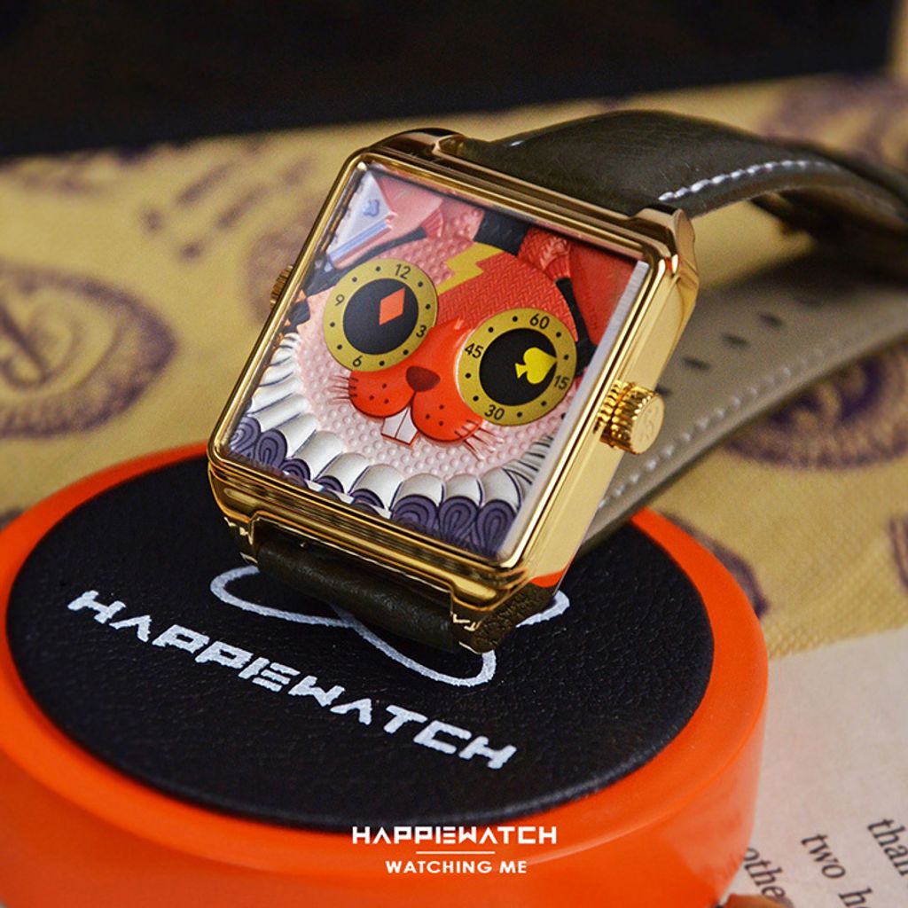HappieWatch｜設計師品牌 小怪獸腕錶 CG36SPTZ｜立體愛麗絲兔 方形金框 皮帶/矽膠手錶套組 36mm 右側錶面細節