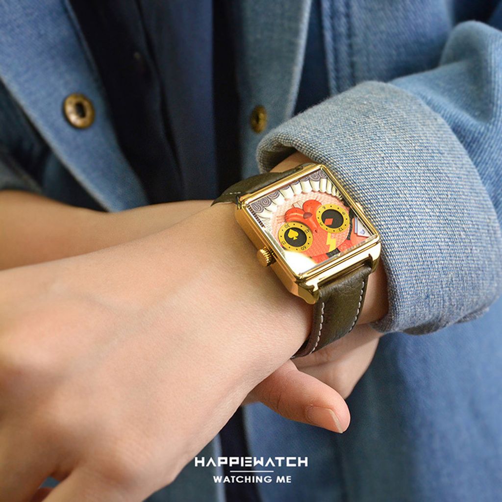 HappieWatch｜設計師品牌 小怪獸腕錶 CG36SPTZ｜立體愛麗絲兔 方形金框 皮帶/矽膠手錶套組 36mm實戴展示