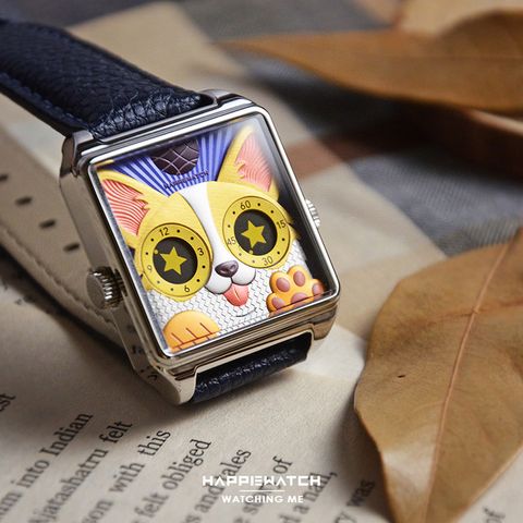 HappieWatch｜設計師品牌 小怪獸腕錶 H104F2KJV06ZH｜立體柯基犬 方形銀框 皮帶/矽膠手錶套組 36mm左側細節