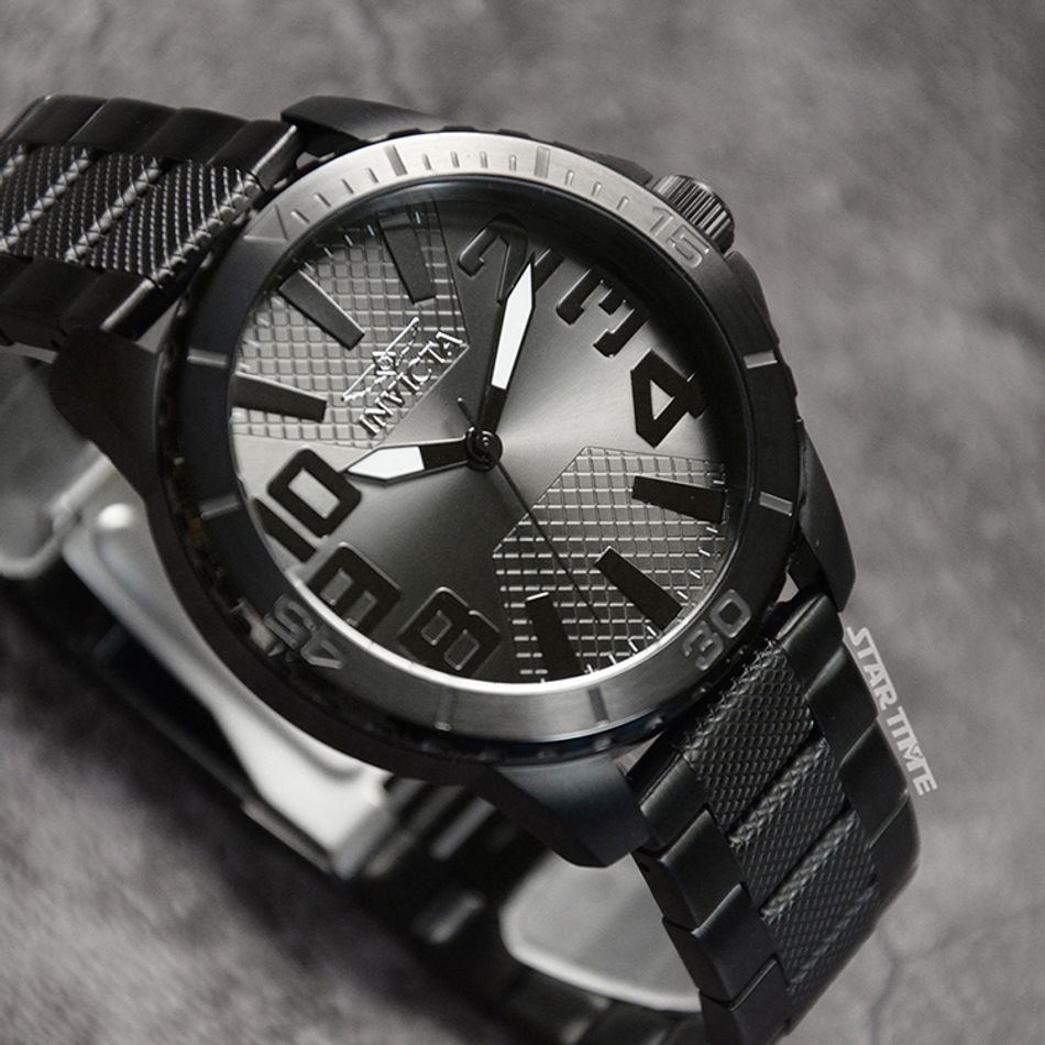 INVICTA ｜Speedway 46305｜ 鐵灰色系 不鏽鋼錶帶 石英錶左側錶面細節