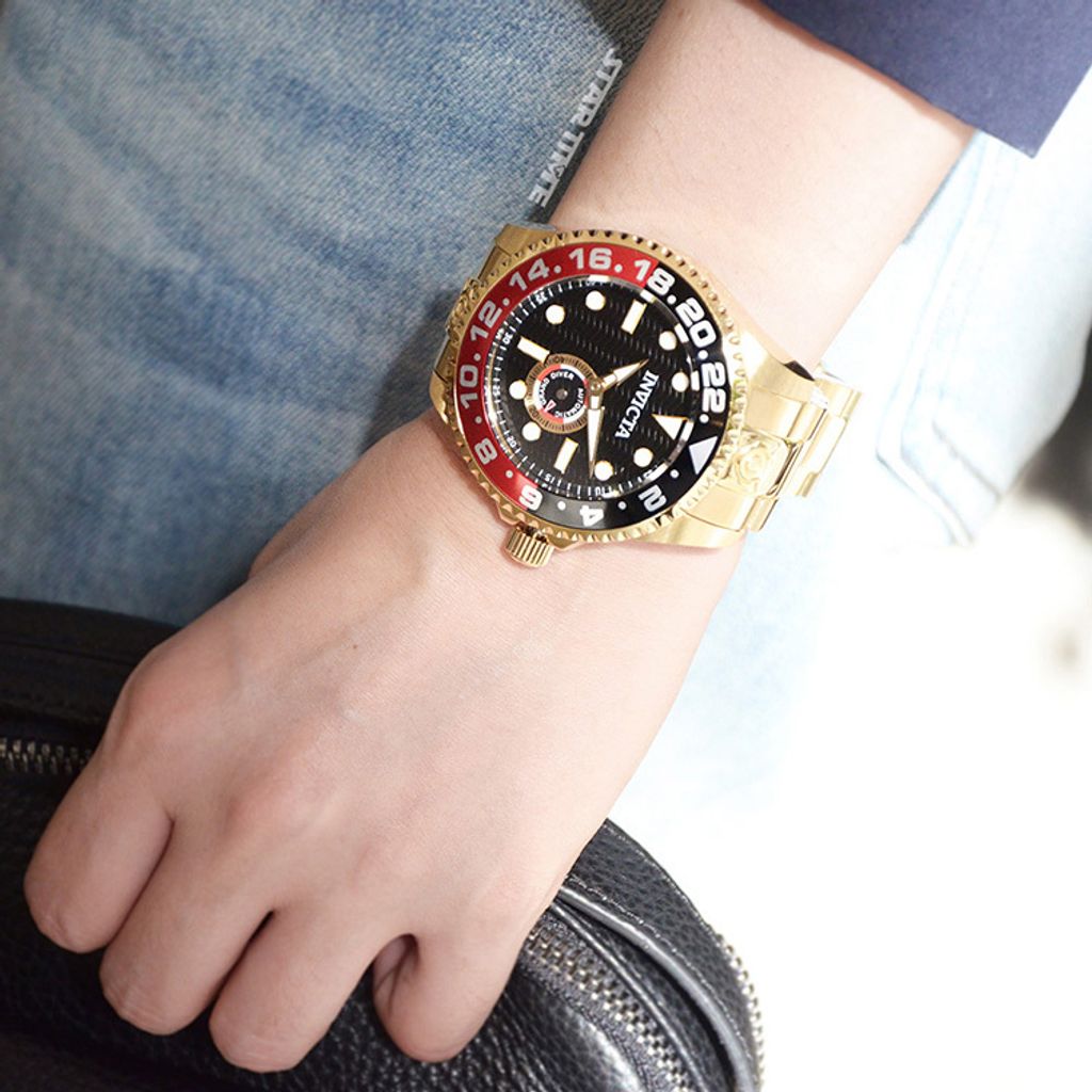 INVICTA ｜Pro Diver 47299｜黑面紅黑框 金色不鏽鋼錶帶 小秒盤 自動上鍊機械錶實戴展示