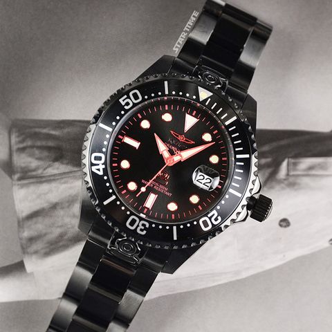 INVICTA ｜Pro Diver 28685｜黑面 紅色指針 黑色不鏽鋼錶帶 自動上鍊機械錶正面展示