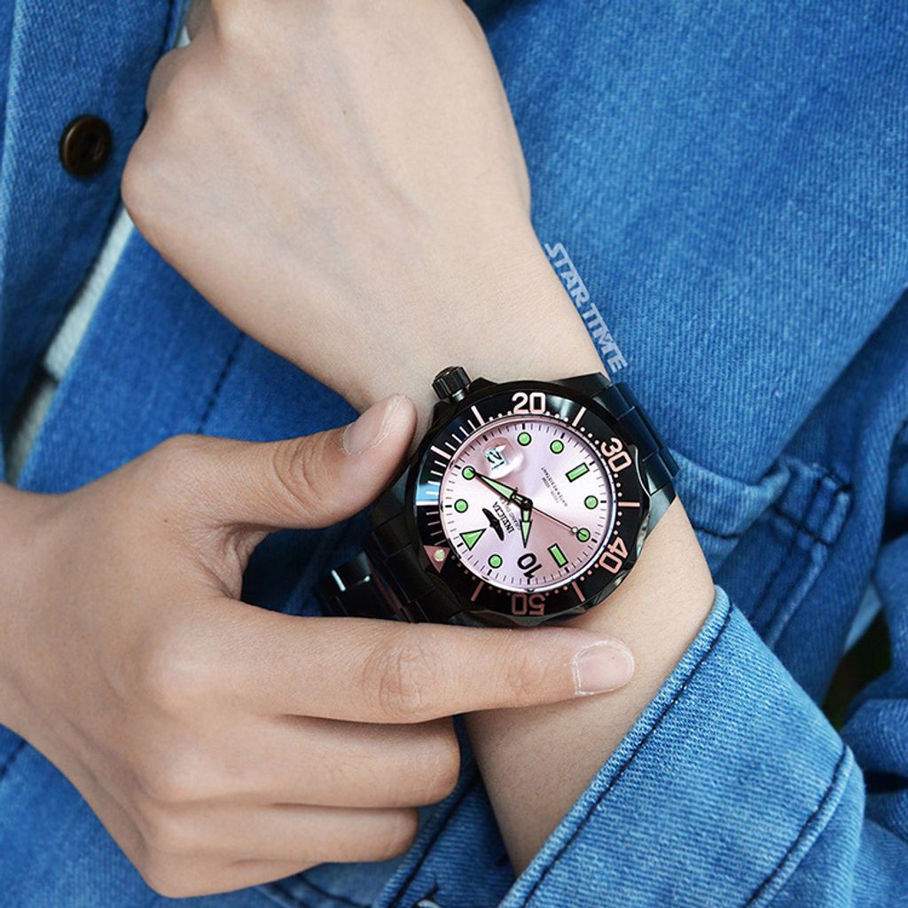 INVICTA ｜Pro Diver Miami Edition 47187｜粉紅色面 黑框 黑色不鏽鋼錶帶 夜光刻度 自動上鍊機械錶實戴展示