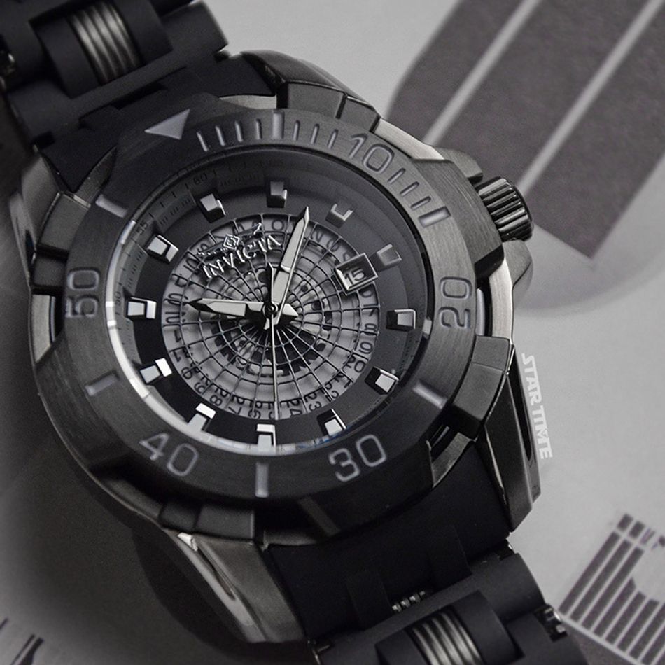 INVICTA ｜Sea Spider系列 44132｜黑色系 蜘蛛網造型錶盤 黑色PU+不鏽鋼拼接錶帶 男錶錶面細節