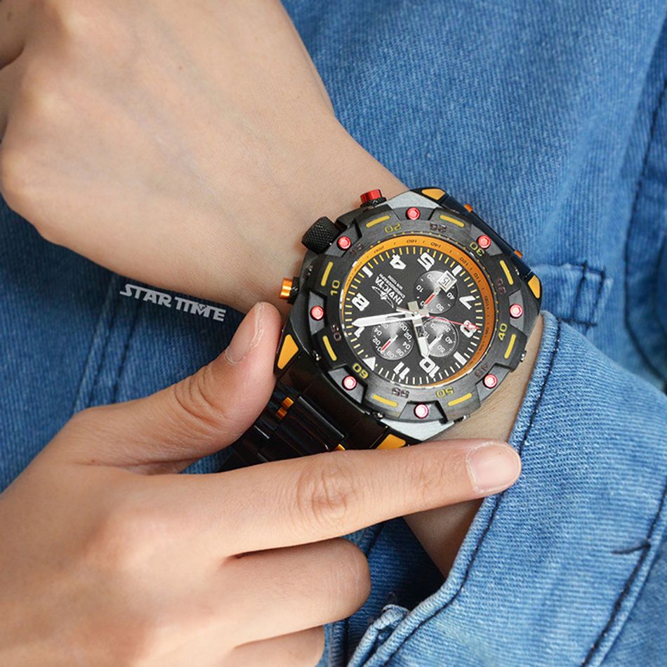 INVICTA ｜Sea Monster 37801｜三眼計時 黑黃色系 不鏽鋼錶帶 石英錶實戴展示