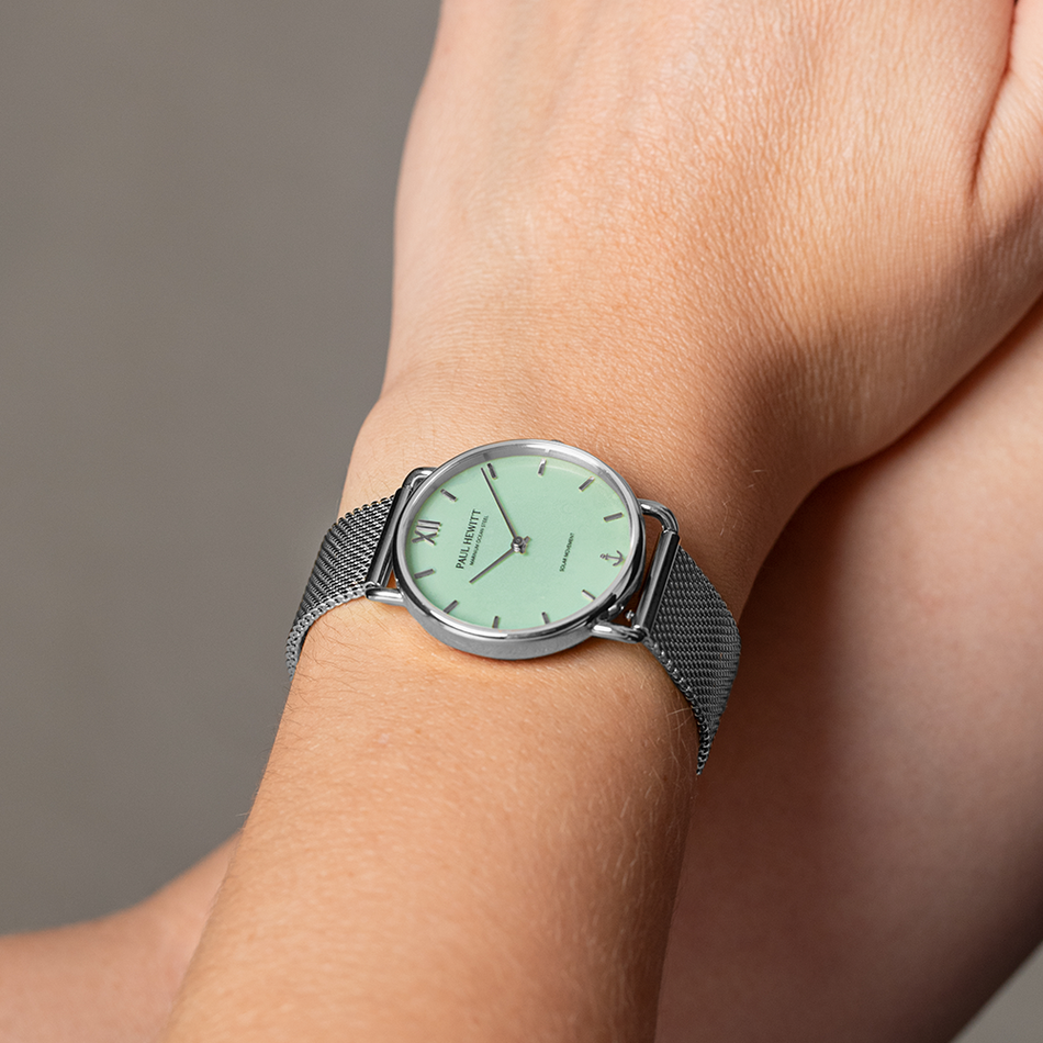 Paul Hewitt | Sailor PH-W-0514 | 銀色 綠面 米蘭帶 光動能腕錶實戴展示