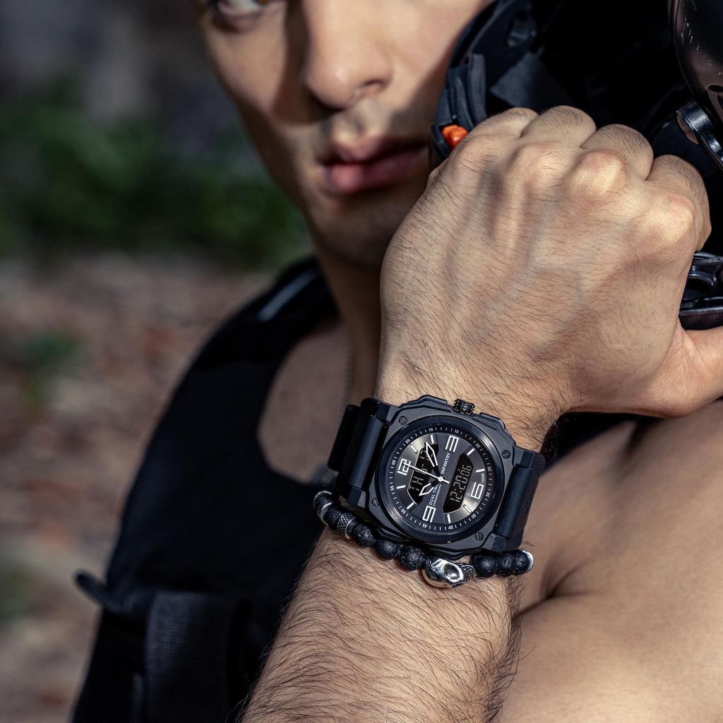 INF4NTRY | REVO47-AD01-BK | 方殼腕錶 機械鏤空 男錶實戴參考