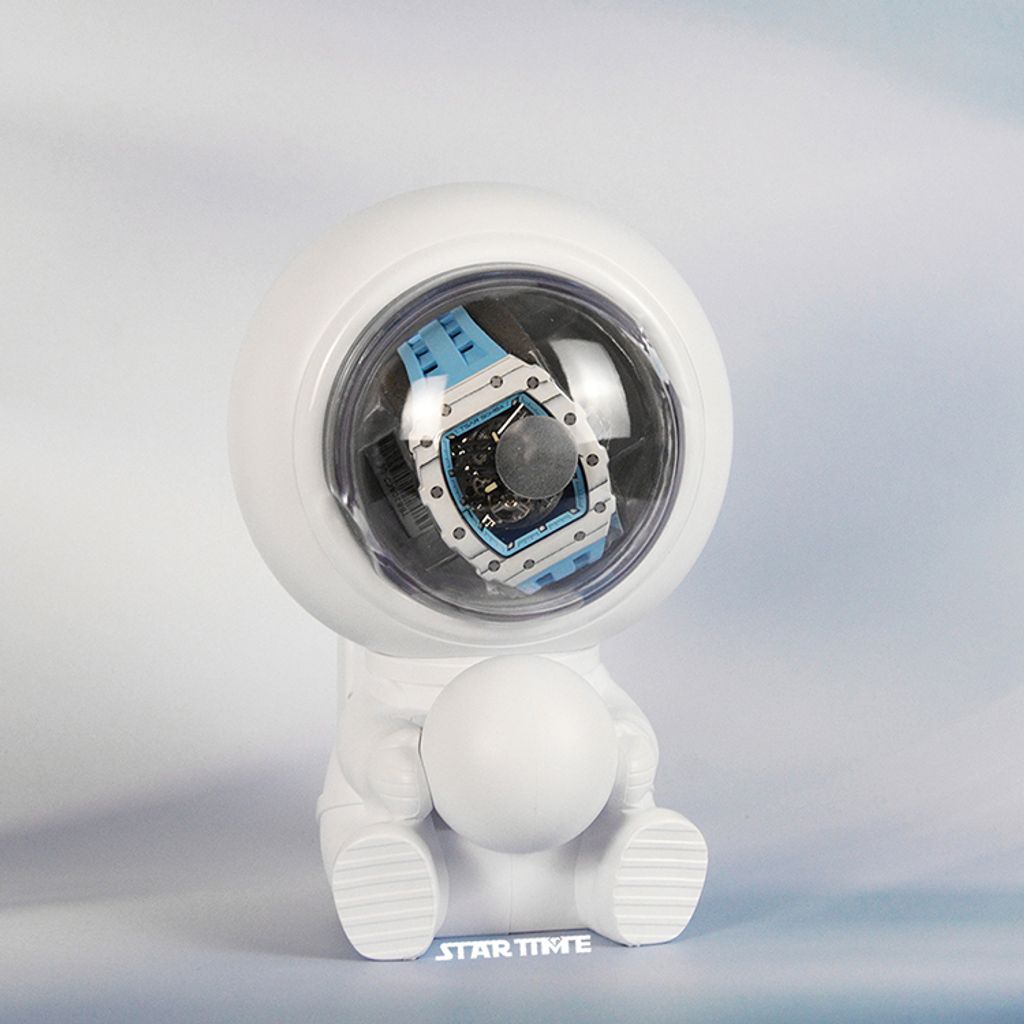 上鍊盒 | ZYT-001-1 | 太空人機械自動上鍊盒 造型LED氣氛燈款 手錶旋轉盒 搖錶器 1入 正面細節