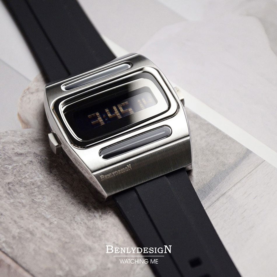 Benlydesign | G100系列 G100S-B | 銀色不鏽鋼太陽能多功能電子錶 黑色矽膠錶帶錶面細節