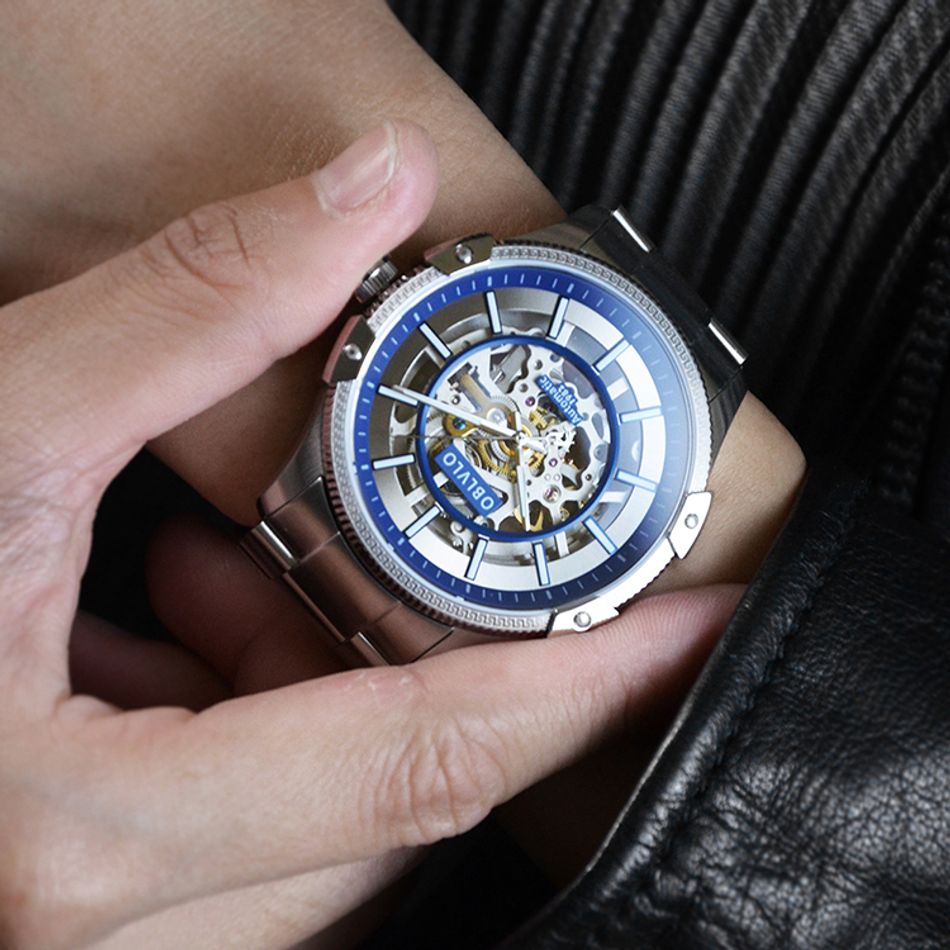 OBLVLO｜CAM-AR-SK-YLY｜銀+藍色鏤空機械腕錶 不鏽鋼錶帶實戴細節