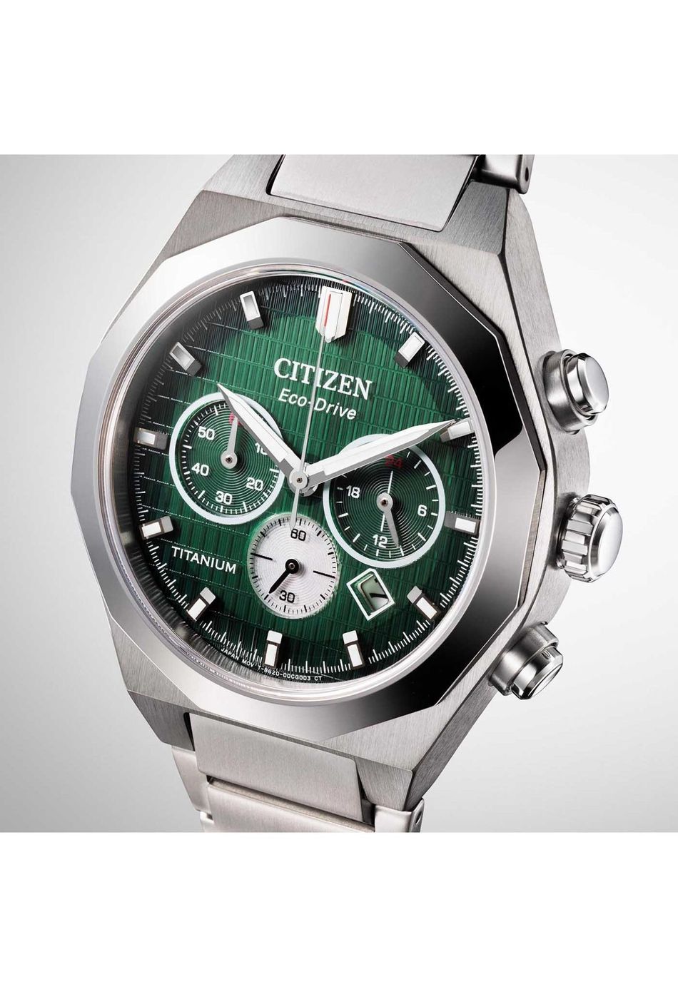 CITIZEN 星辰 | CA4691-59X | 全鈦金屬 光動能 格紋三眼腕錶 碼錶計時 錶面細節