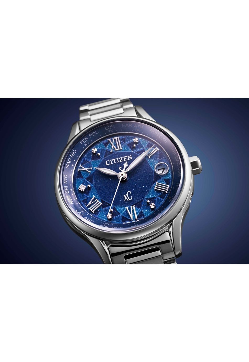 CITIZEN星辰 | XC系列 EC1160-71L | 限量 冬日琉光 鈦金屬 光動能電波女錶 28mm 錶面細節