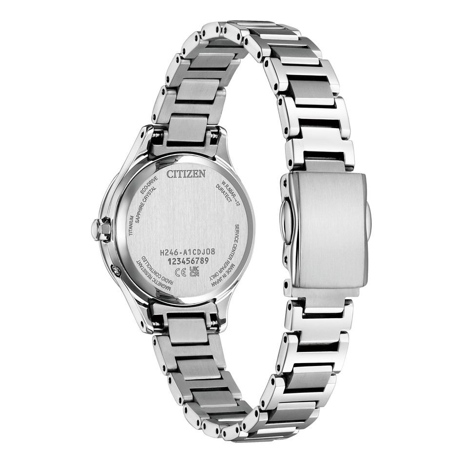 CITIZEN星辰 | XC系列 EC1160-71L | 限量 冬日琉光 鈦金屬 光動能電波女錶 28mm 背面