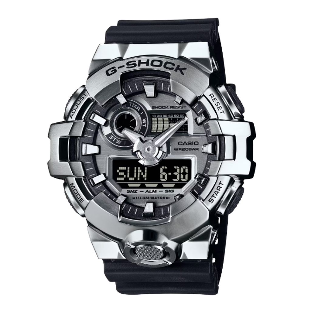 CASIO G-SHOCK | 金屬系列 GM-700-1A | 銀色錶框 黑錶帶 防震雙顯電子錶 正面
