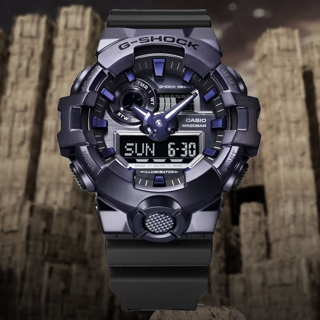 CASIO G-SHOCK | 金屬系列 GM-700P-6A | 紫黑金屬錶殼 大錶徑 雙顯錶 正面展示
