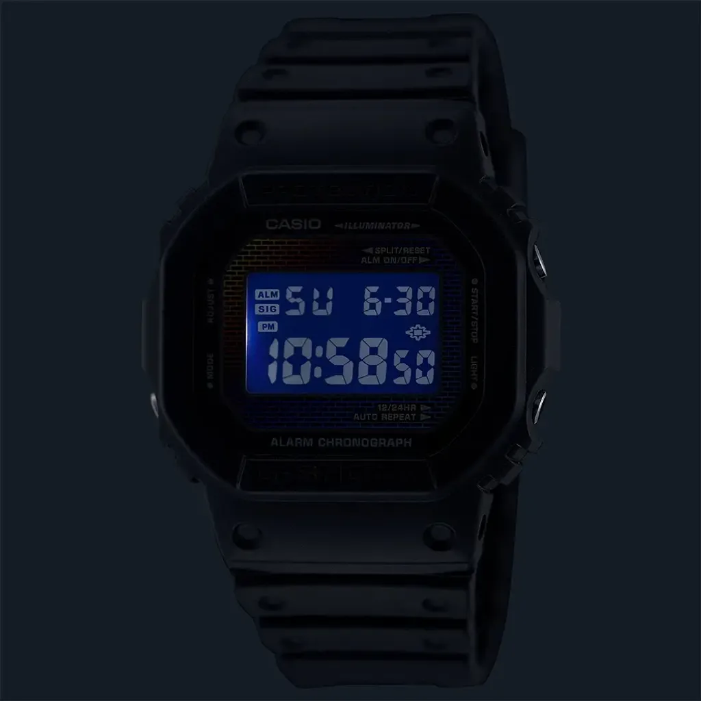 CASIO G-SHOCK | DW-5600RW-1 | 彩虹漸層磚牆 方形電子錶 LED顯示