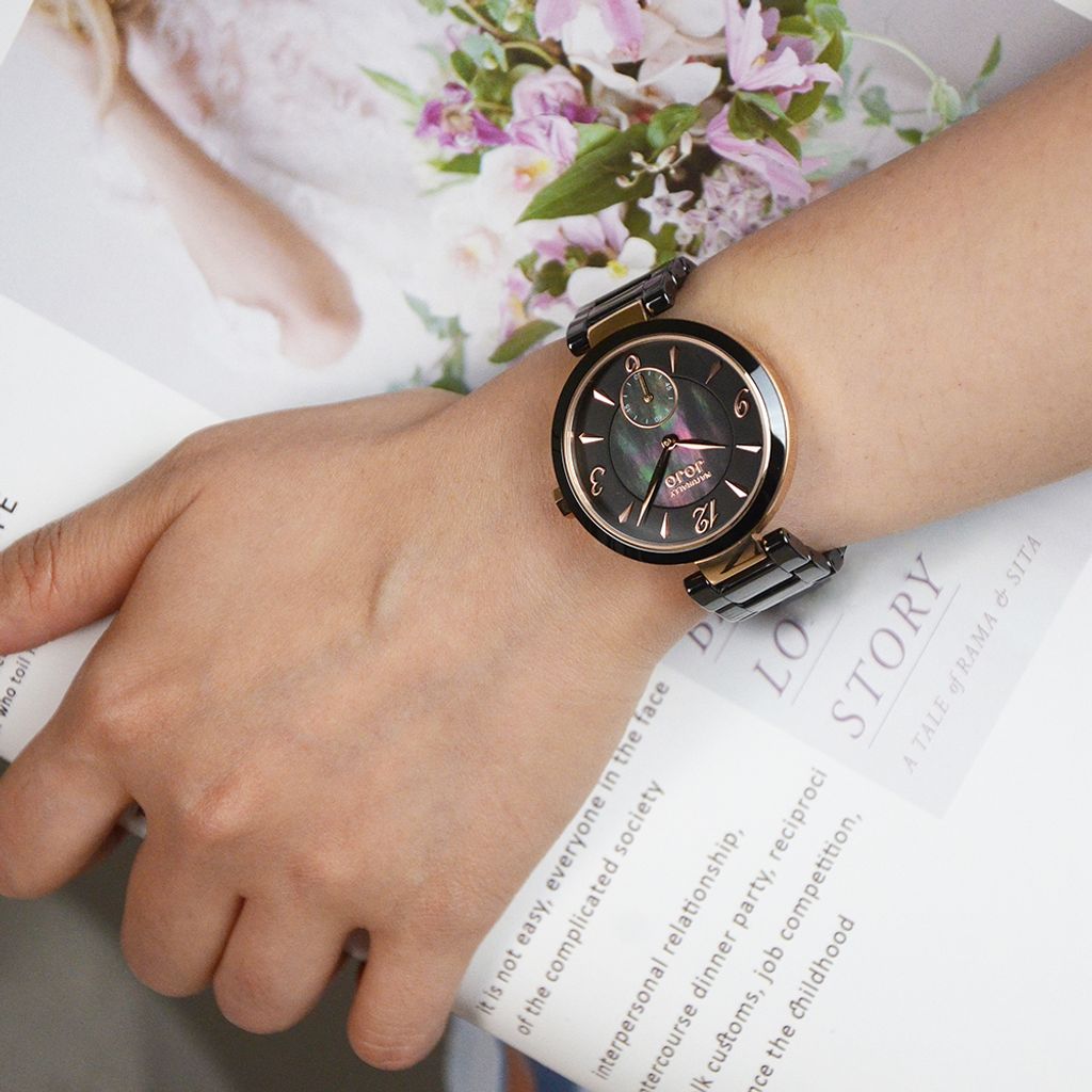 NATURALLY JOJO | JO96986-88R | 黑色系 簡約小秒針 陶瓷腕錶 37mm 實戴展示
