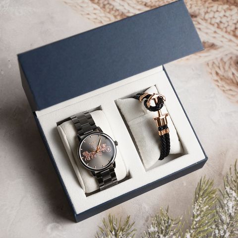 38女神節超值禮盒 | COACH手錶 14502925 + PH手環  PH-L-R | 黑色系經典小馬車不鏽鋼錶帶女錶 禮盒