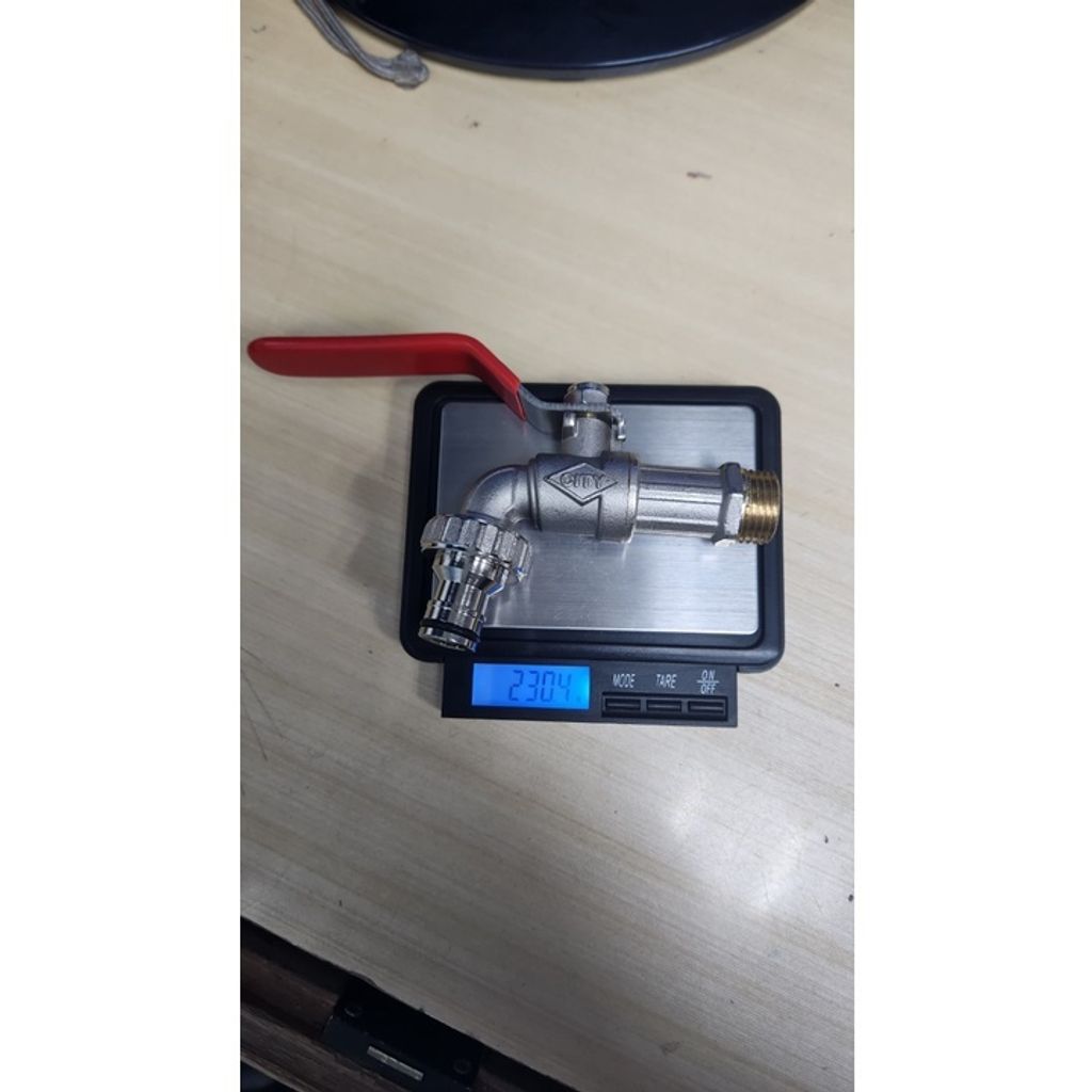 sg-11134201-23010-fjdq54sud3lv5e