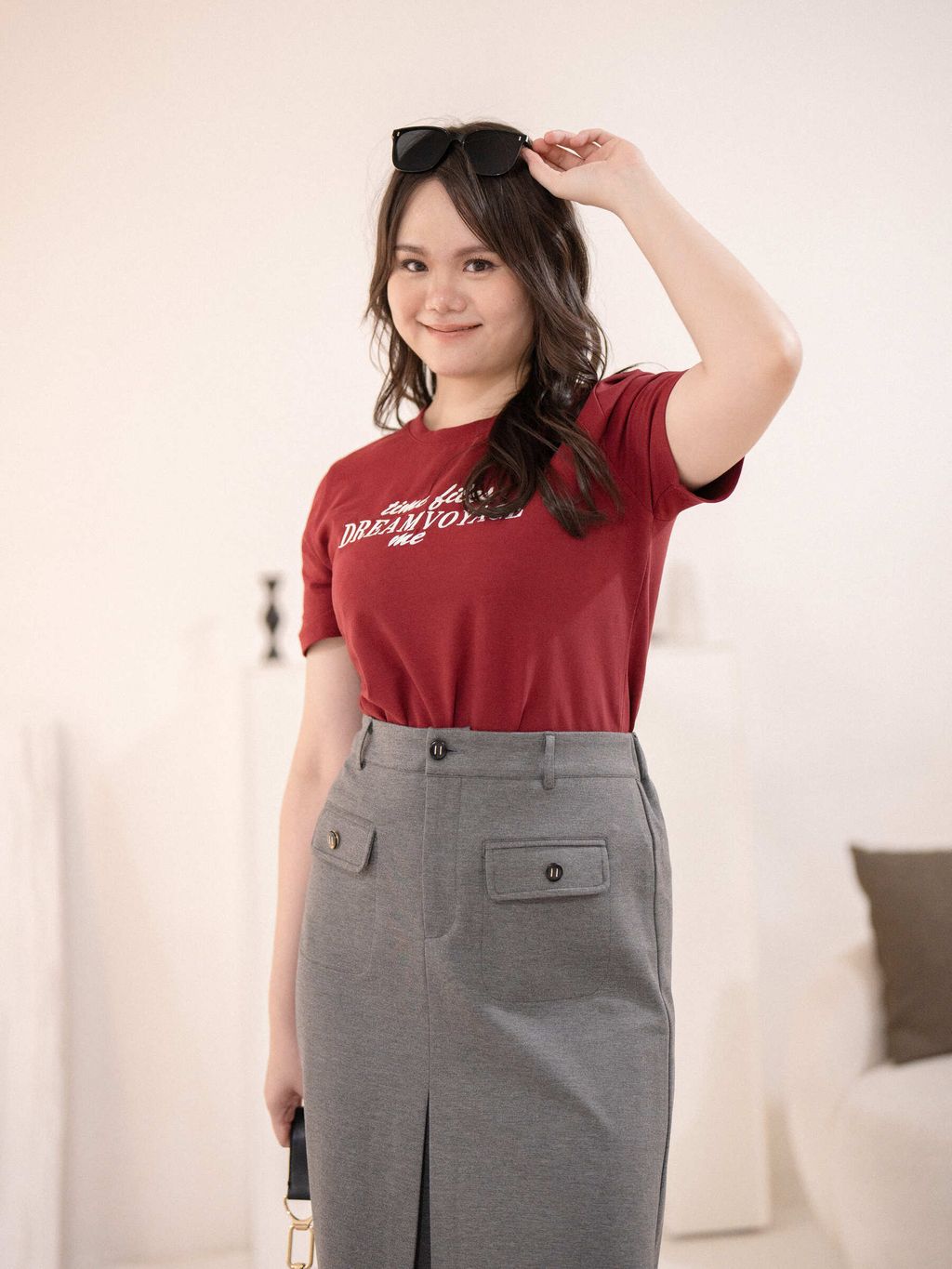 Red graphic tee with the phrase “Time Flies, Dream Voyage Me” designed for curvier silhouettes.