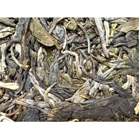 tw-11134207-7ras8-m18emmqzahhw0e