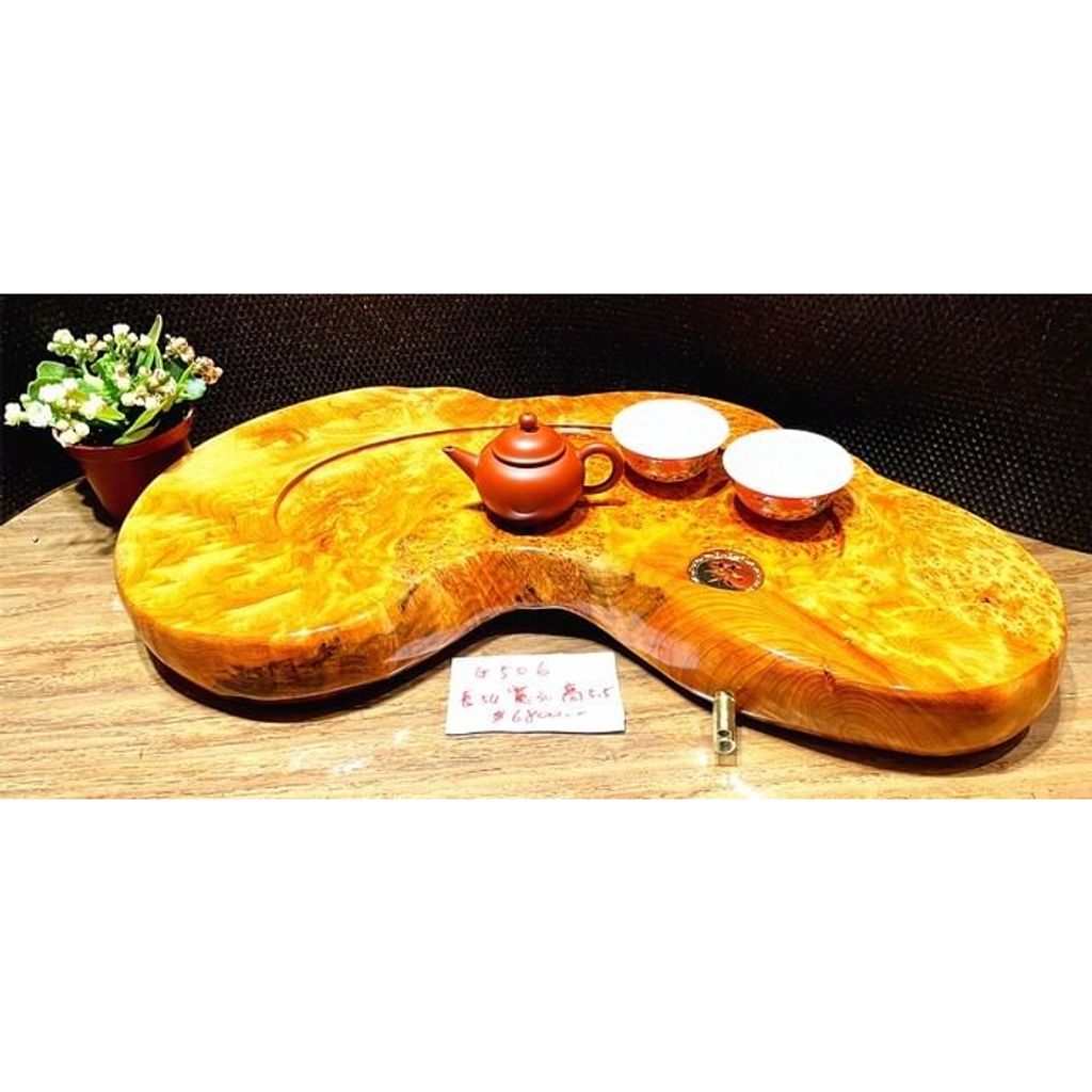 tw-11134207-23020-lz8i0c1p9bnv83