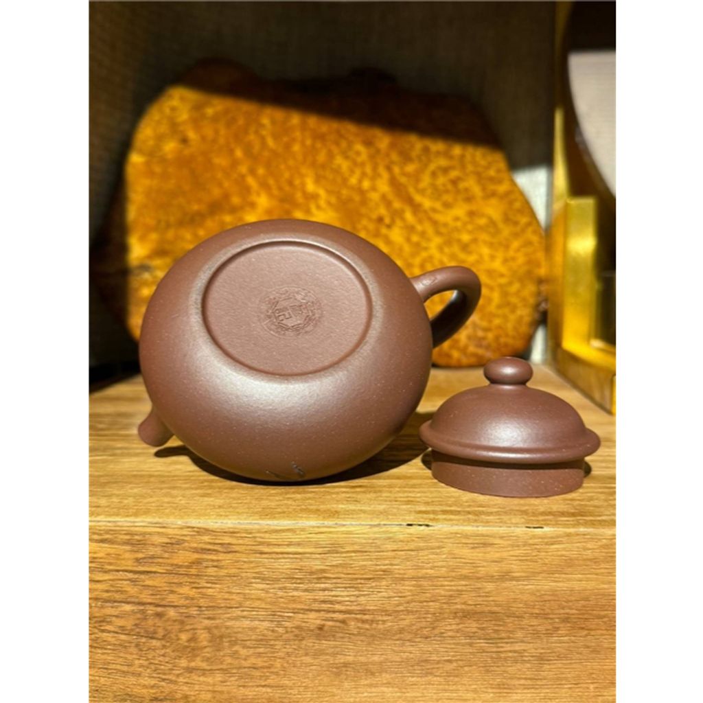 tw-11134207-7ras9-m2d8z8kksm9x27