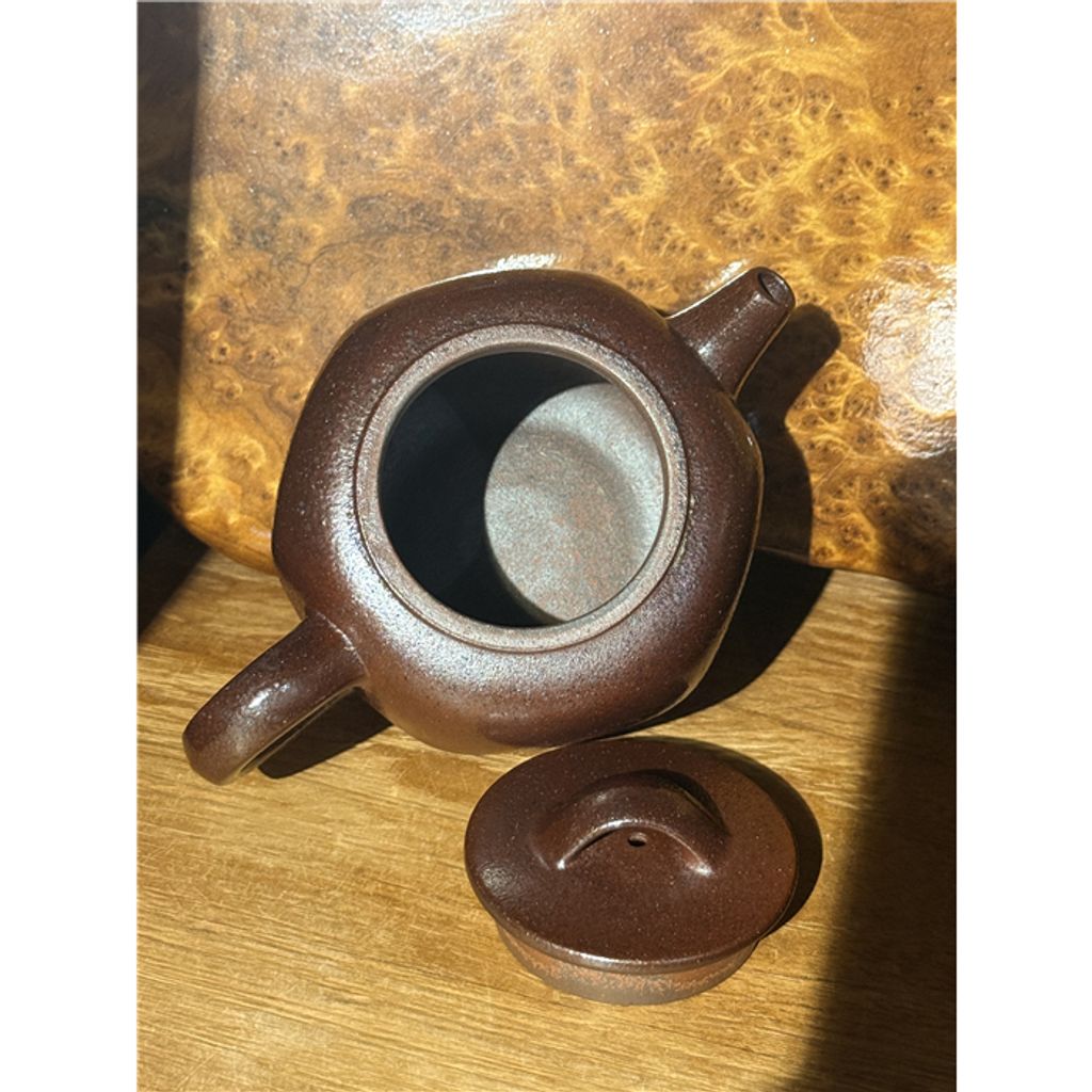 tw-11134207-81ztj-mggqwjz2qx3j9c