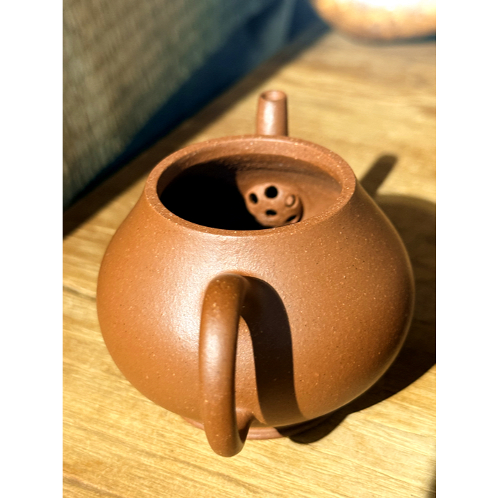 羊角山紫泥~高梨壺150cc，工藝師陳麗云制，原價10500元/把，特價8800元